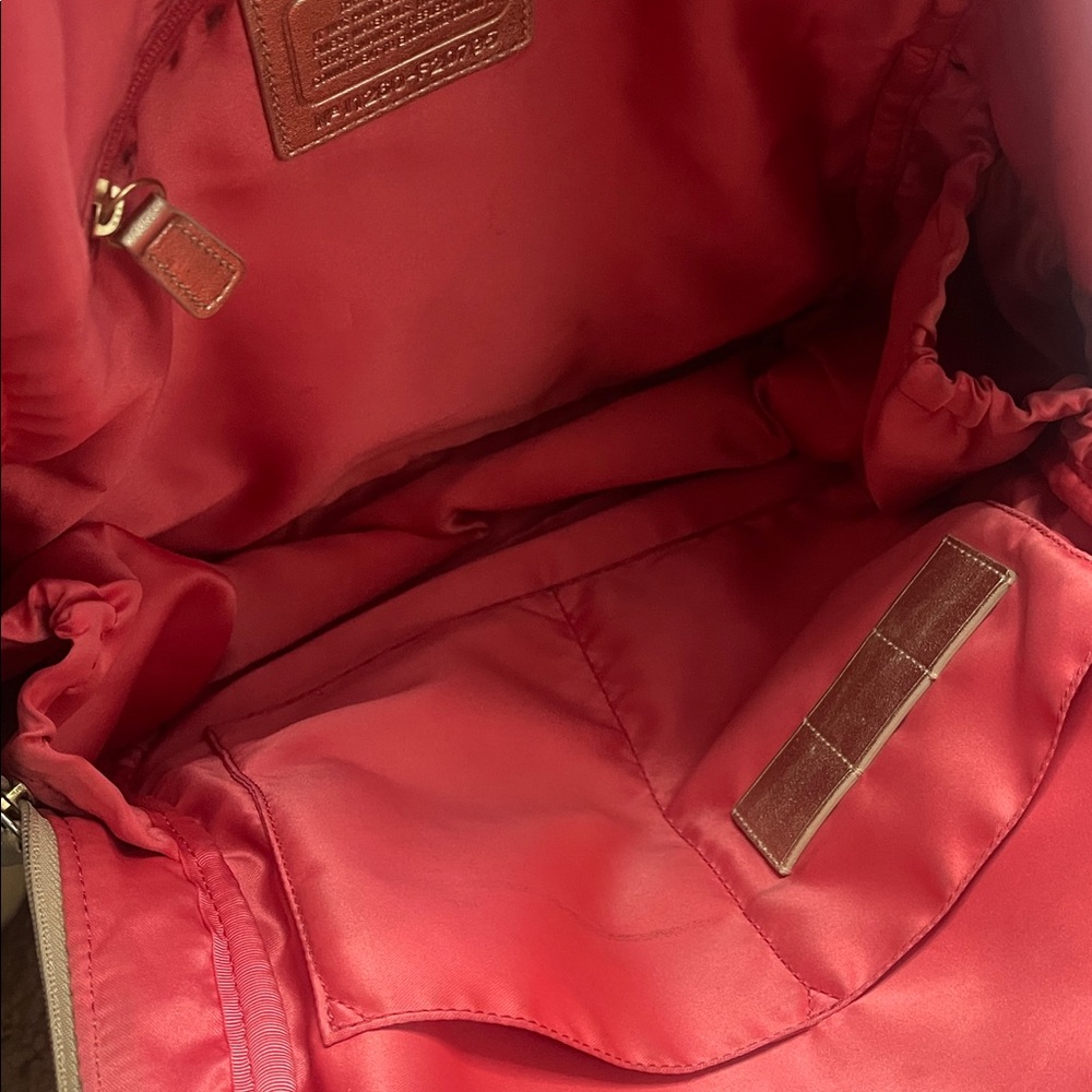 🆕listing…Coach Poppy Backpack - Picture 12 of 16